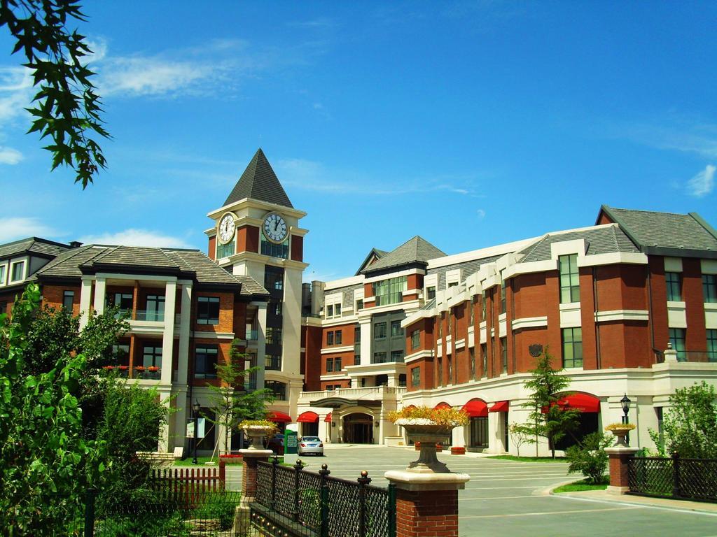 Langfang Golden Elephant Golf Hotel Exterior foto